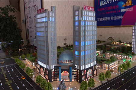 新上好房！西外罗浮广场附近精装三房出售